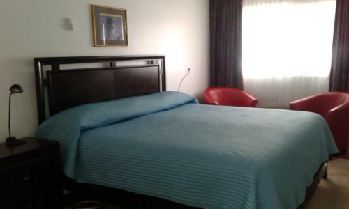 Hotel White Fang Motel