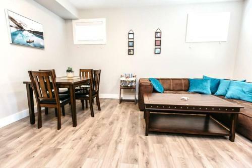 New 2 Bedroom Sulte