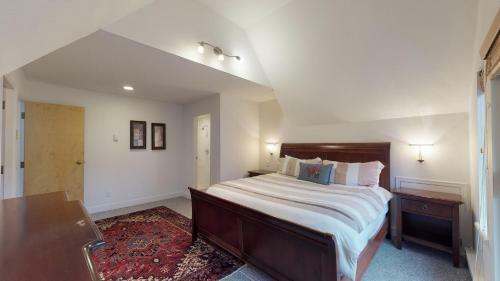 Gorgeous Chalet With Fairway Views By Harmony Whistler