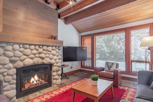 Montebello By Outpost