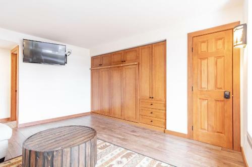Apartamentos Carleton Lodge By Outpost