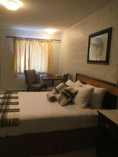 Christina Lake Motel And Rv Park