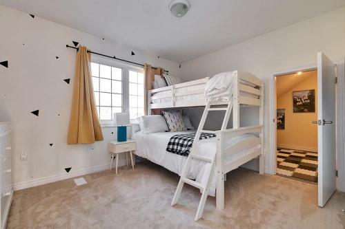 Spacious, Newly Built Prince Edward County Family Home