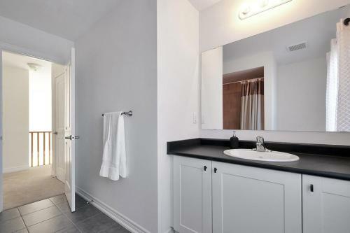 Spacious, Newly Built Prince Edward County Family Home