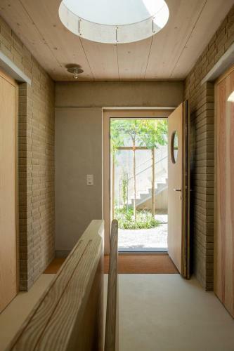 Apartamento Traumloft Mit Blick Auf Den Murtensee Und Die Alpen