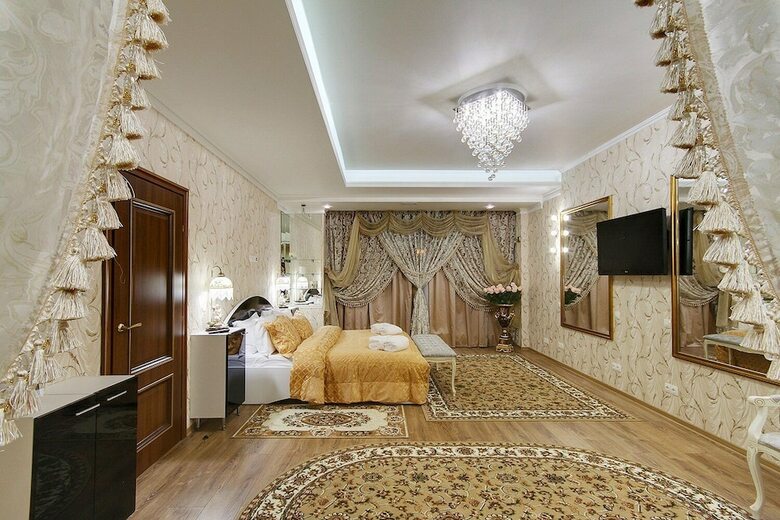 Men'k Kings Hotel