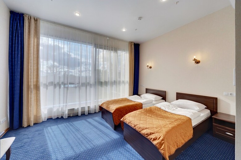 Men'k Kings Hotel