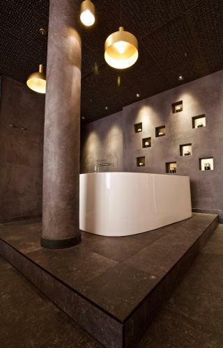 The Hide Apartments