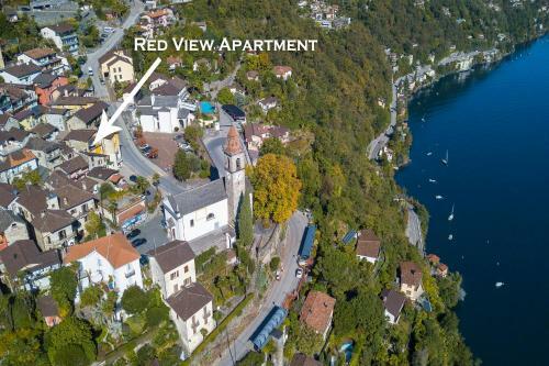 Red View Apartment