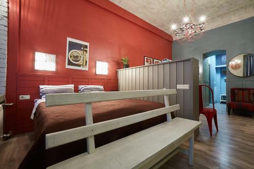 Mogol Apartments