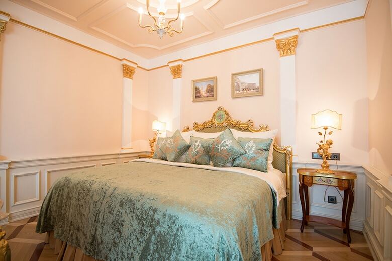 Trezzini Palace Hotel