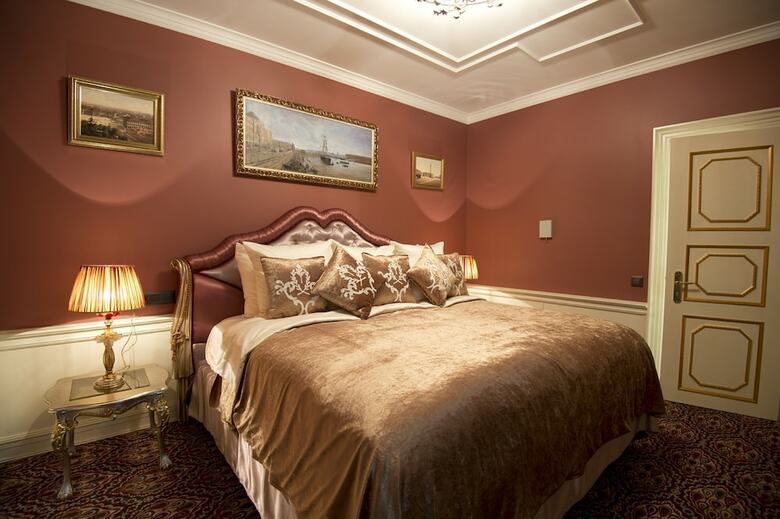 Trezzini Palace Hotel