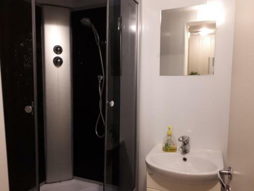 Albergue Advance Trio