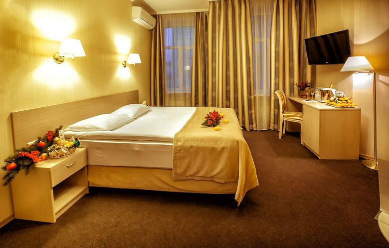 Bristol Hotel