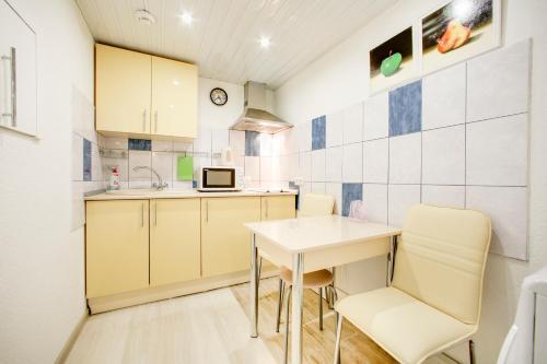 Apartments Uyut