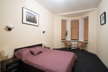 Old Flat Hostel On Nekrasova