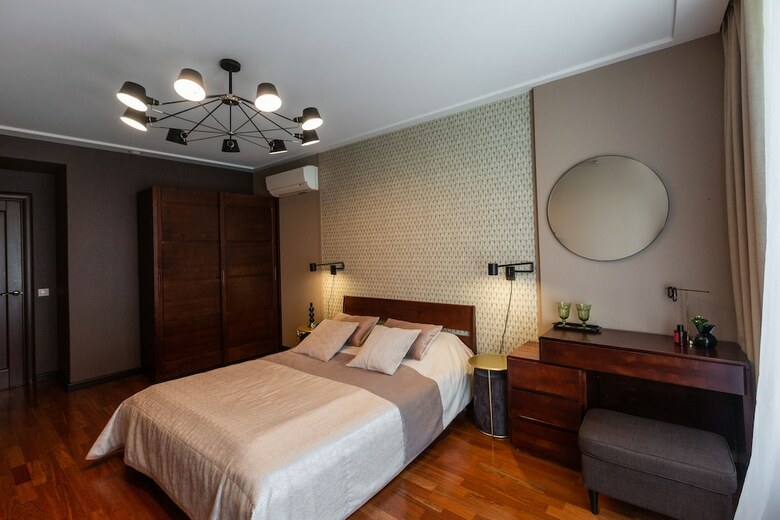 Sharf Hotel