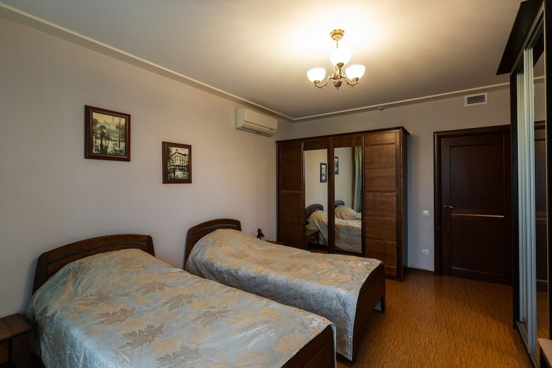 Sharf Hotel