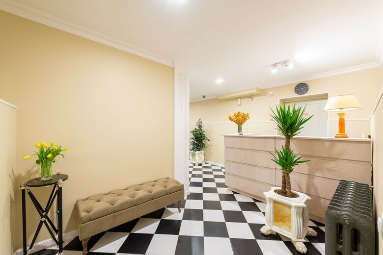 T-hotel