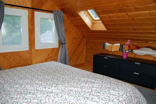 Paccots: Chalet Pour 4 Personnes - Calme