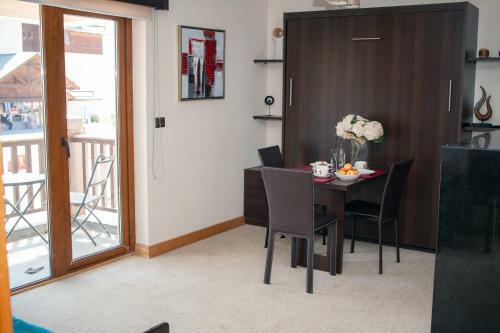 Apartamento Funcional Completo Em Valle Nevado Para 6 Passageiros
