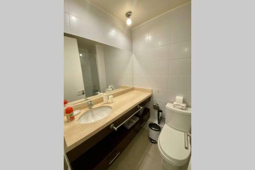Apartamento En El Coraz�n Del Centro Financiero de Las Condes