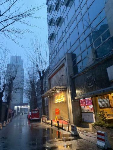 Hujialou Hot Spring Hotel