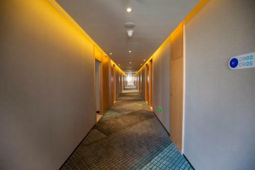Holiday Inn Express Bozhou, An Ihg Hotel