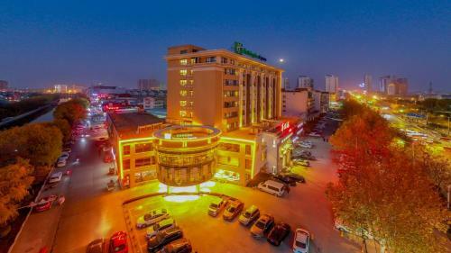 Holiday Inn Express Bozhou, An Ihg Hotel