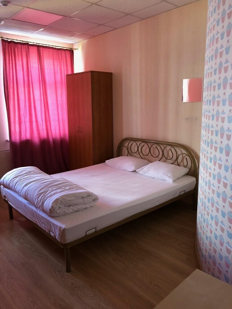 Giggly Hostel