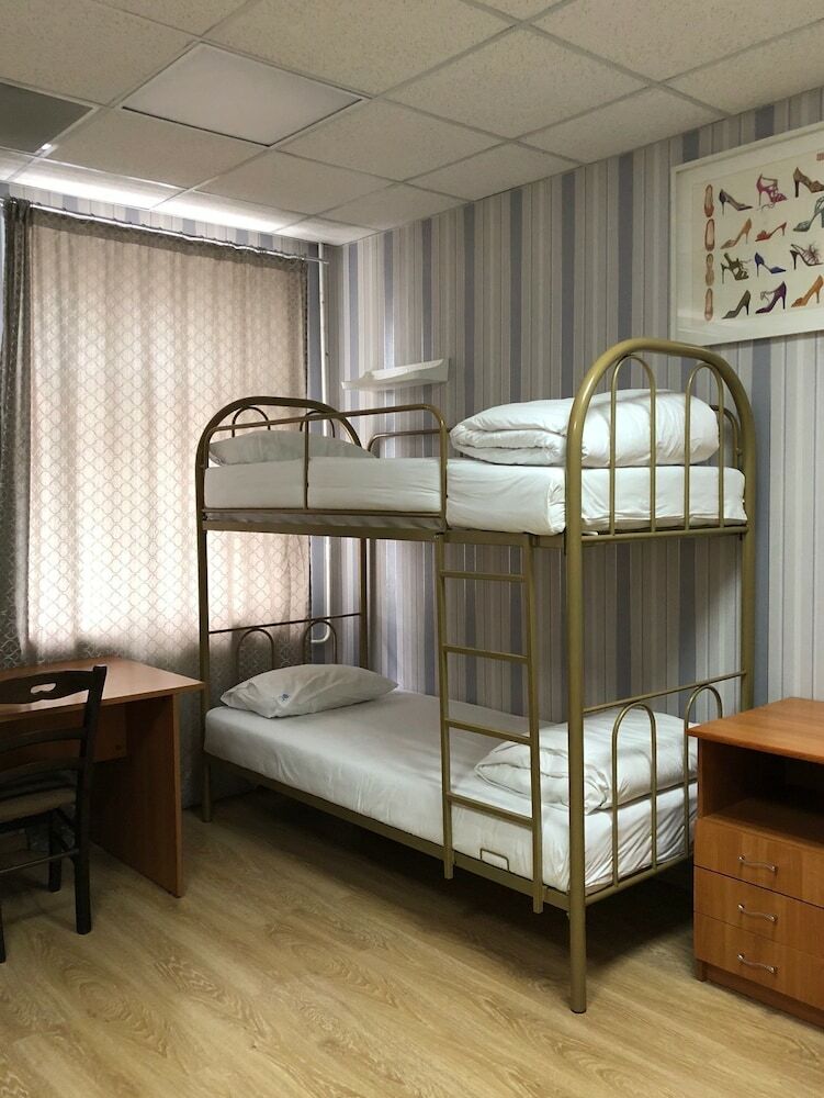 Giggly Hostel