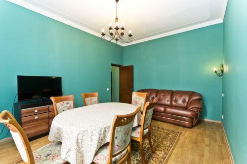 Apartamentos Goodrest On Marata