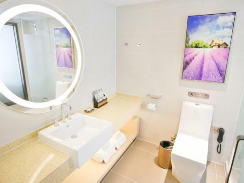 Lavande Hotel Chengde Mountain Resort Branch