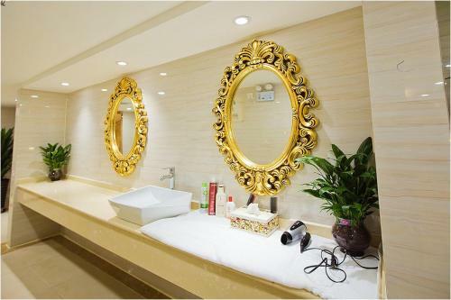 Lavande Hotel Chengde Mountain Resort Branch