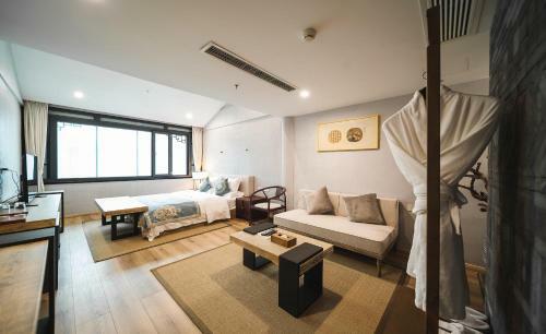 Chengdu Manyuan Hotel