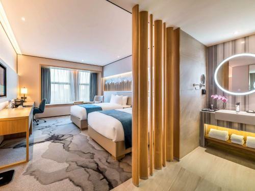 Hotel Mercure Chengdu Huapaifang