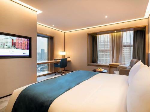 Hotel Mercure Chengdu Huapaifang