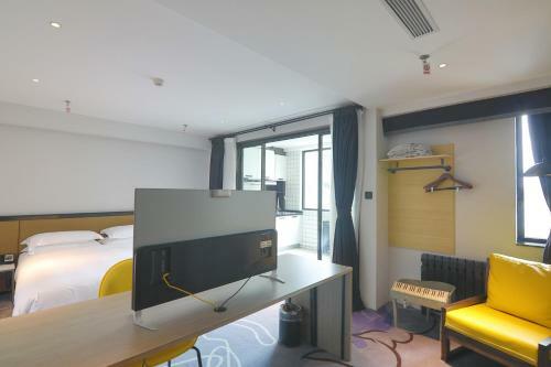 Hotel ???????