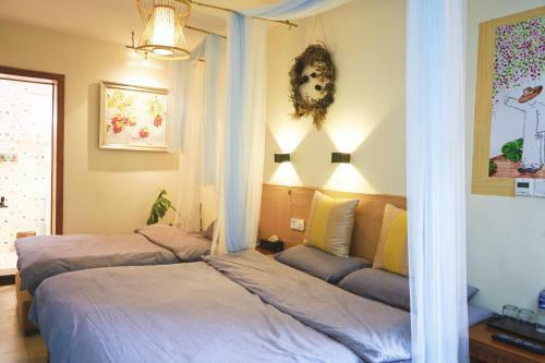 Hostal Riverside Villa