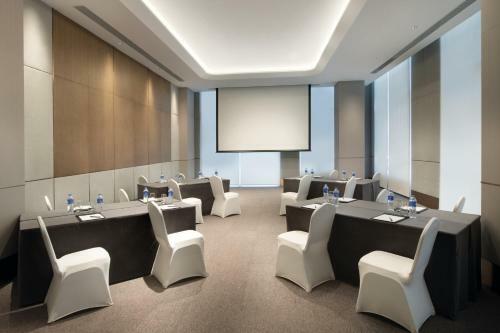 Crowne Plaza Dalian Xinghai, An Ihg Hotel