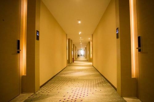 Lavande Hotel Dongguan Dongcheng Wanda Square