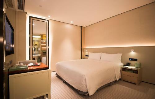 Virtuous World Hotel