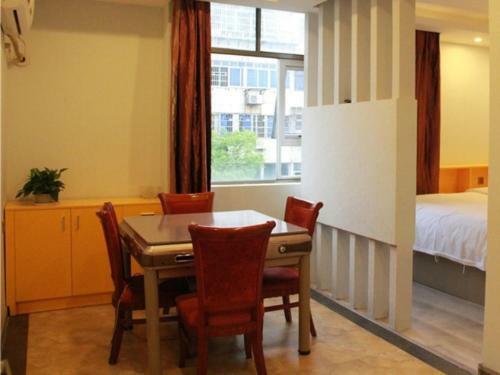 Shell Ganzhou Central Theme Hotel
