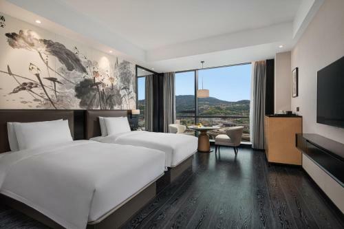 Yiho Hotel