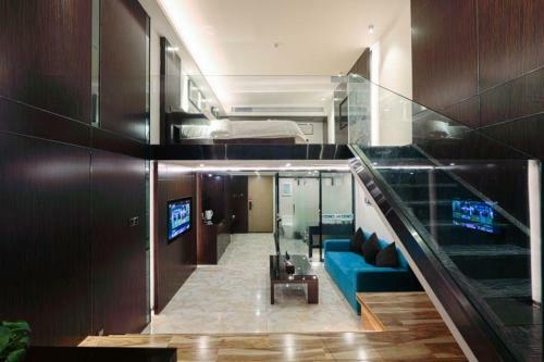 Lavendar Duplex Apartment