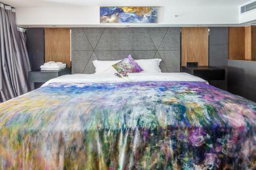 Lavendar Duplex Apartment