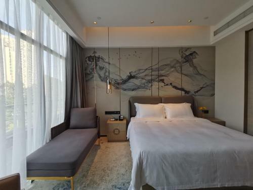 Paco Hotel Guangzhou Jinfeng Metro Branch
