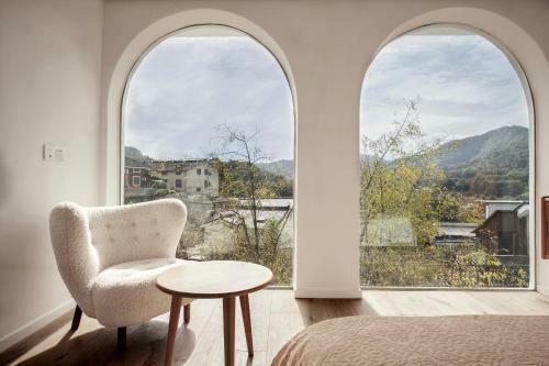 Domo Mountain View Hotel