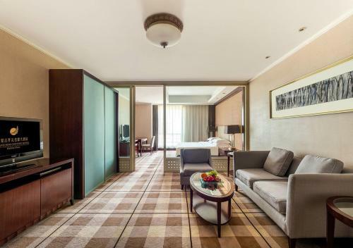 Grand New Century Hotel Hohhot