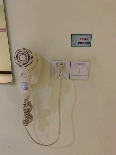 Hotel 7days Inn Huanggang Normal College